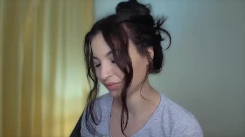 T A A H I R A online show from 01-10-25, 09:20