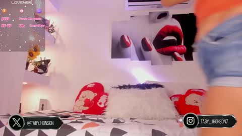 Taby Jhoson online show from 03-18-26, 01:14