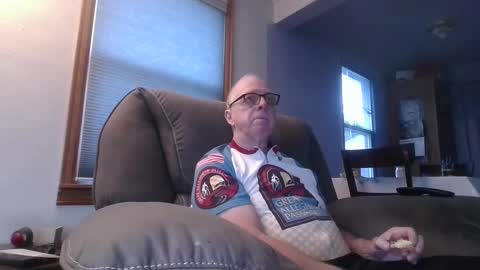 tacrunner66_ online show from 02-05-25, 01:04