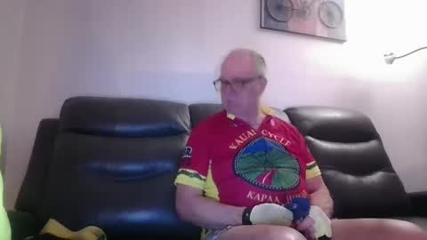 tacrunner66_ online show from 02-09-25, 03:23