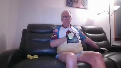 tacrunner66_ online show from 02-10-25, 02:37