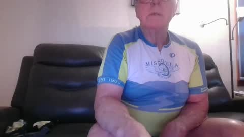 tacrunner66_ online show from 02-11-25, 03:18