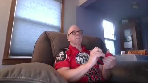 tacrunner66_ online show from 02-25-25, 01:20