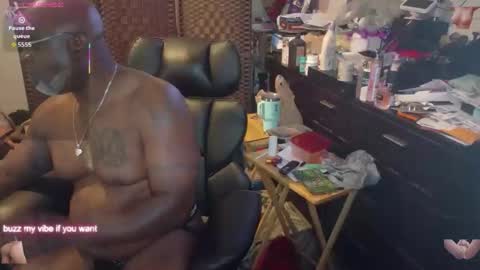 Tadaha72 online show from 10-31-25, 02:23