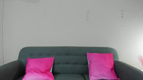 Snapshot of tahra_ chatting on 05-23-26, 10:03 Tahra online show from 05-23-26, 10:03