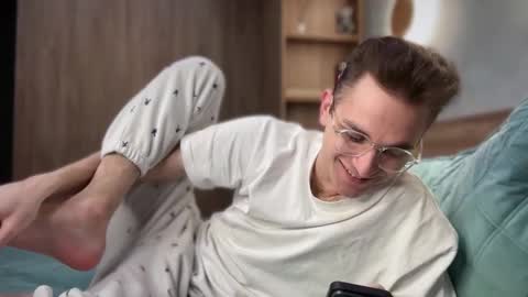 Alex online show from 02-13-26, 05:58