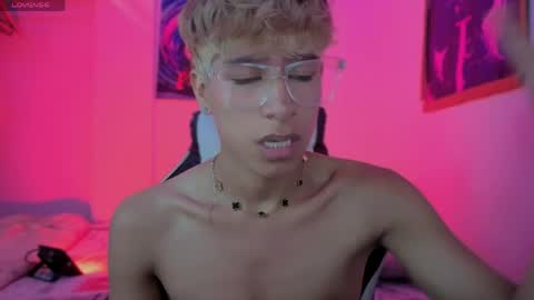 taichi online show from 04-01-26, 02:34