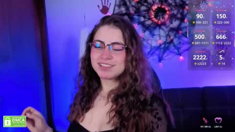 Camille Gonzalez online show from 10-20-25, 06:25