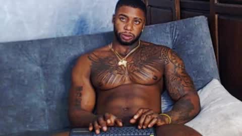 Tairon Tucke online show from 01-12-25, 08:57