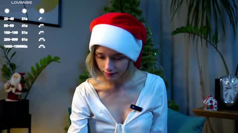 Mia online show from 12-16-24, 01:31