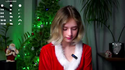 Mia online show from 12-25-24, 01:42
