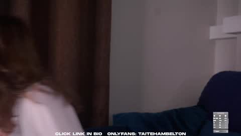 Mia online show from 10-07-25, 02:31