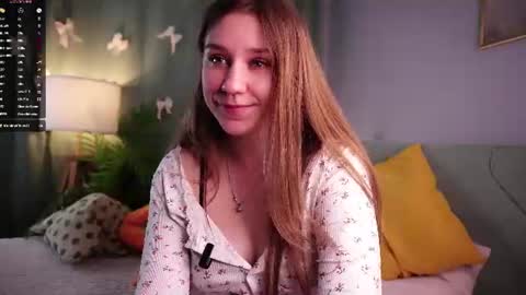 Molly online show from 07-05-26, 01:45