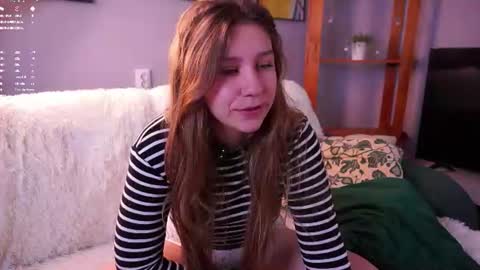 Molly online show from 08-06-26, 04:14