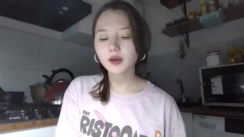 Lily online show from 11-20-25, 02:50