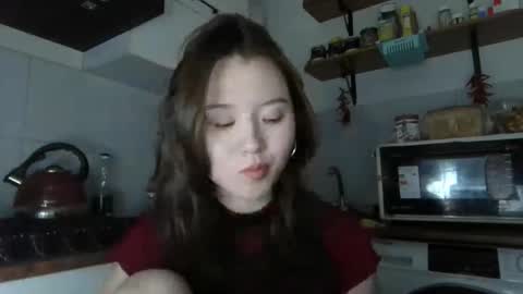 Lily online show from 12-05-25, 02:36