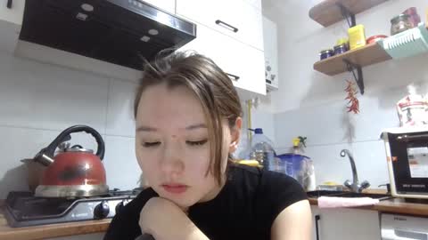 Lily online show from 12-20-25, 02:13