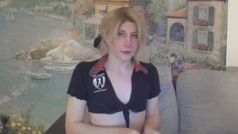 Snapshot of taka_s_paintroom chatting on 04-10-26, 04:39 Taka online show from 04-10-26, 04:39