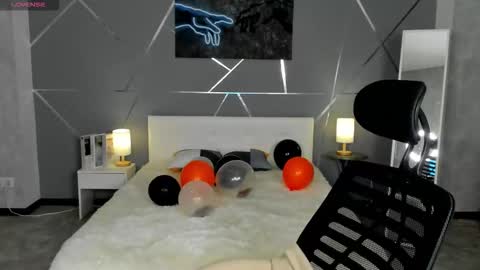 Sasha online show from 11-07-25, 02:00