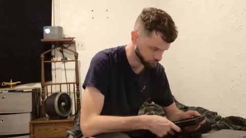 Snapshot of talenjames chatting on 10-05-25, 03:32 Talen James online show from 10-05-25, 03:32