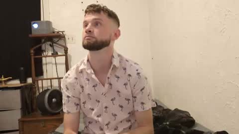 Snapshot of talenjames chatting on 10-07-25, 08:50 Talen James online show from 10-07-25, 08:50