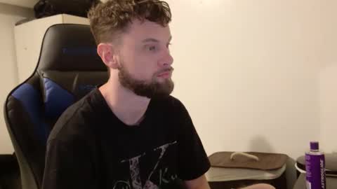 Snapshot of talenjames chatting on 11-08-25, 06:18 Talen James online show from 11-08-25, 06:18