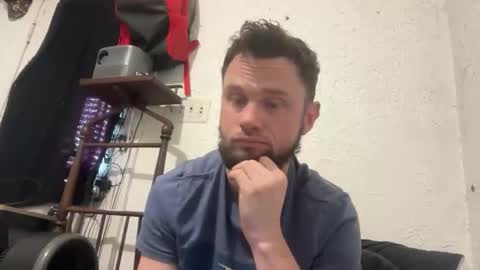 Snapshot of talenjames chatting on 11-16-25, 06:57 Talen James online show from 11-16-25, 06:57