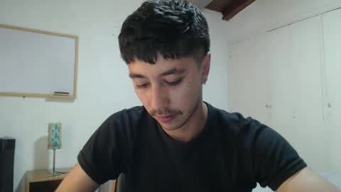 Snapshot of talhi_ chatting on 01-02-25, 05:50 talhi_ online show from 01-02-25, 05:50