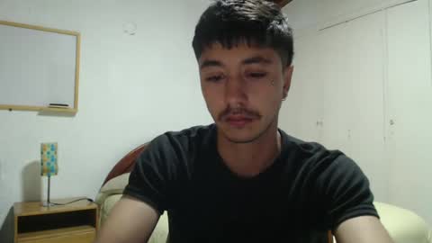 Snapshot of talhi_ chatting on 01-03-25, 02:10 talhi_ online show from 01-03-25, 02:10