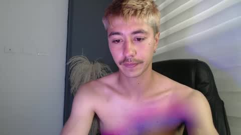 Snapshot of talhi_ chatting on 02-05-25, 07:53 talhi_ online show from 02-05-25, 07:53