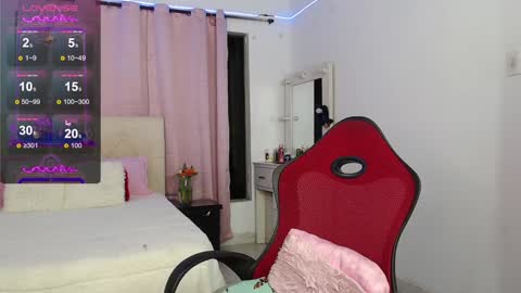 taliana  modelo independiente online show from 12-21-24, 07:24