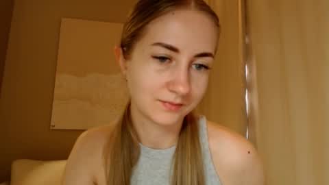  Kira  online show from 12-12-24, 08:03