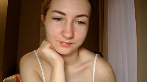  Kira  online show from 12-19-24, 06:12