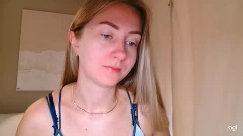  Kira  online show from 09-25-25, 06:50