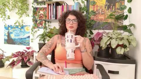 Snapshot of talimajid chatting on 03-22-26, 04:21 Tali Majid online show from 03-22-26, 04:21