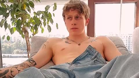 Colin online show from 05-26-26, 04:03