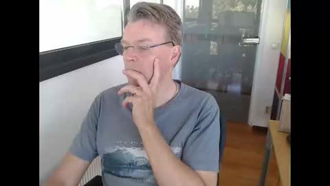 Tall daddy online show from 04-24-26, 08:39