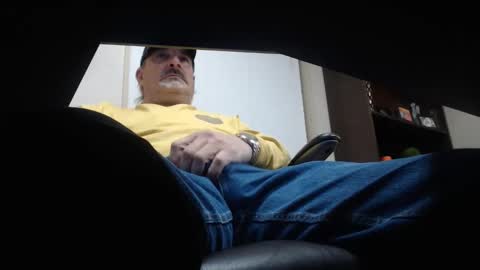 Snapshot of talltexxxan chatting on 11-04-25, 12:10 talltexxxan online show from 11-04-25, 12:10