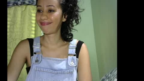 Snapshot of tallulah_riley chatting on 01-17-25, 05:19 Tallulah Riley online show from 01-17-25, 05:19