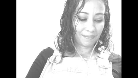 Snapshot of tallulah_riley chatting on 02-17-25, 05:21 Tallulah Riley online show from 02-17-25, 05:21