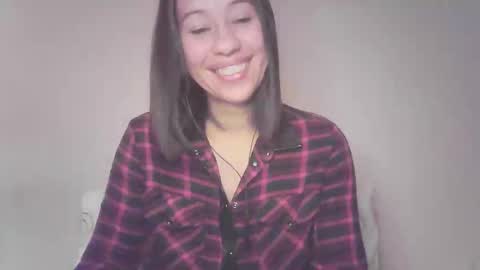 Snapshot of tallulahsunshine9 chatting on 04-09-26, 01:27 Tallulah online show from 04-09-26, 01:27