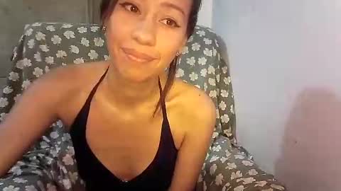 Snapshot of tallulahsunshine9 chatting on 05-13-26, 04:15 Tallulah online show from 05-13-26, 04:15