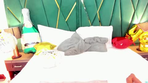 Snapshot of tamara_myller1 chatting on 01-17-25, 01:46 Tamara online show from 01-17-25, 01:46