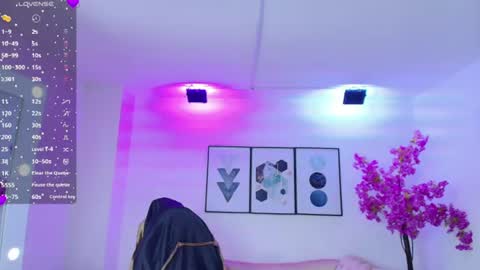 Tamara online show from 06-18-26, 03:29