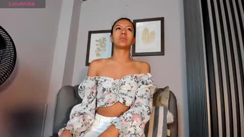 Tamy  online show from 01-18-25, 12:04