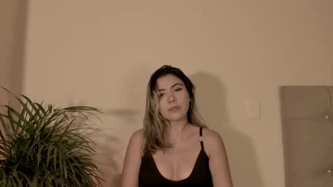 Tamara. online show from 04-21-26, 01:07