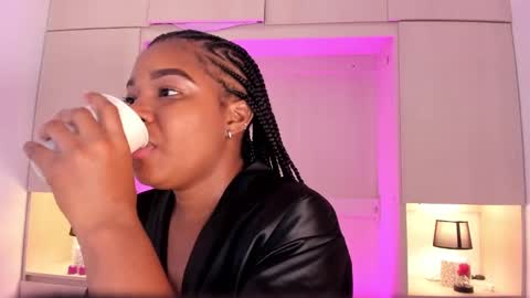 Tami online show from 02-01-25, 06:19