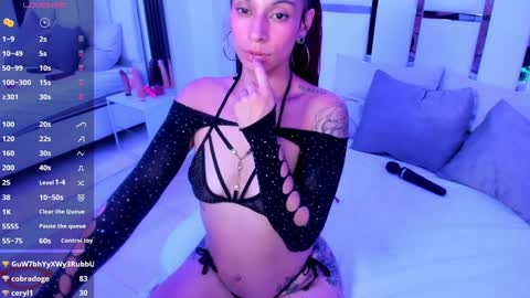 Snapshot of tamhy_ferrara chatting on 01-26-25, 09:18 Tamhy online show from 01-26-25, 09:18