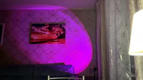 Snapshot of tammiglembocki chatting on 06-20-26, 04:32 Jenny online show from 06-20-26, 04:32