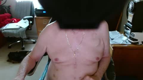Snapshot of tampaman345 chatting on 06-07-26, 02:32 tampaman345 online show from 06-07-26, 02:32